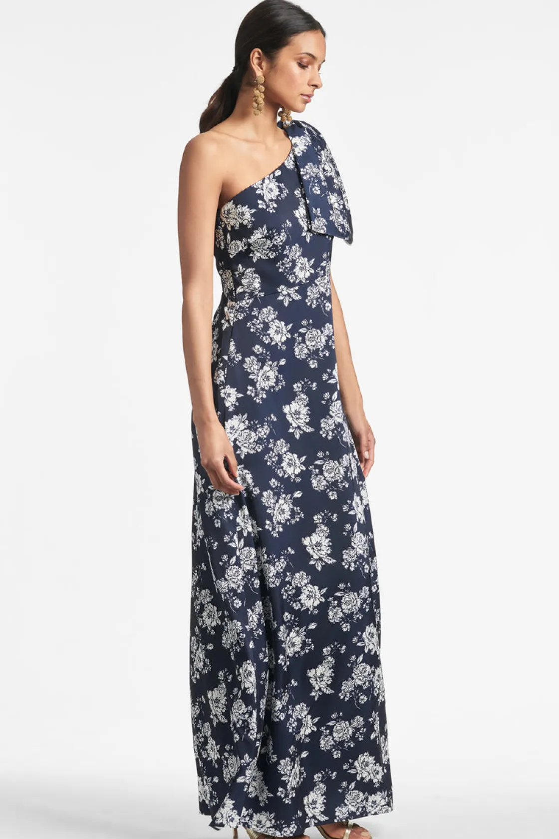 Sachin & Babi Chelsea Gown - Navy u0026 Ivory Peony Navy & Ivory Peony Hot