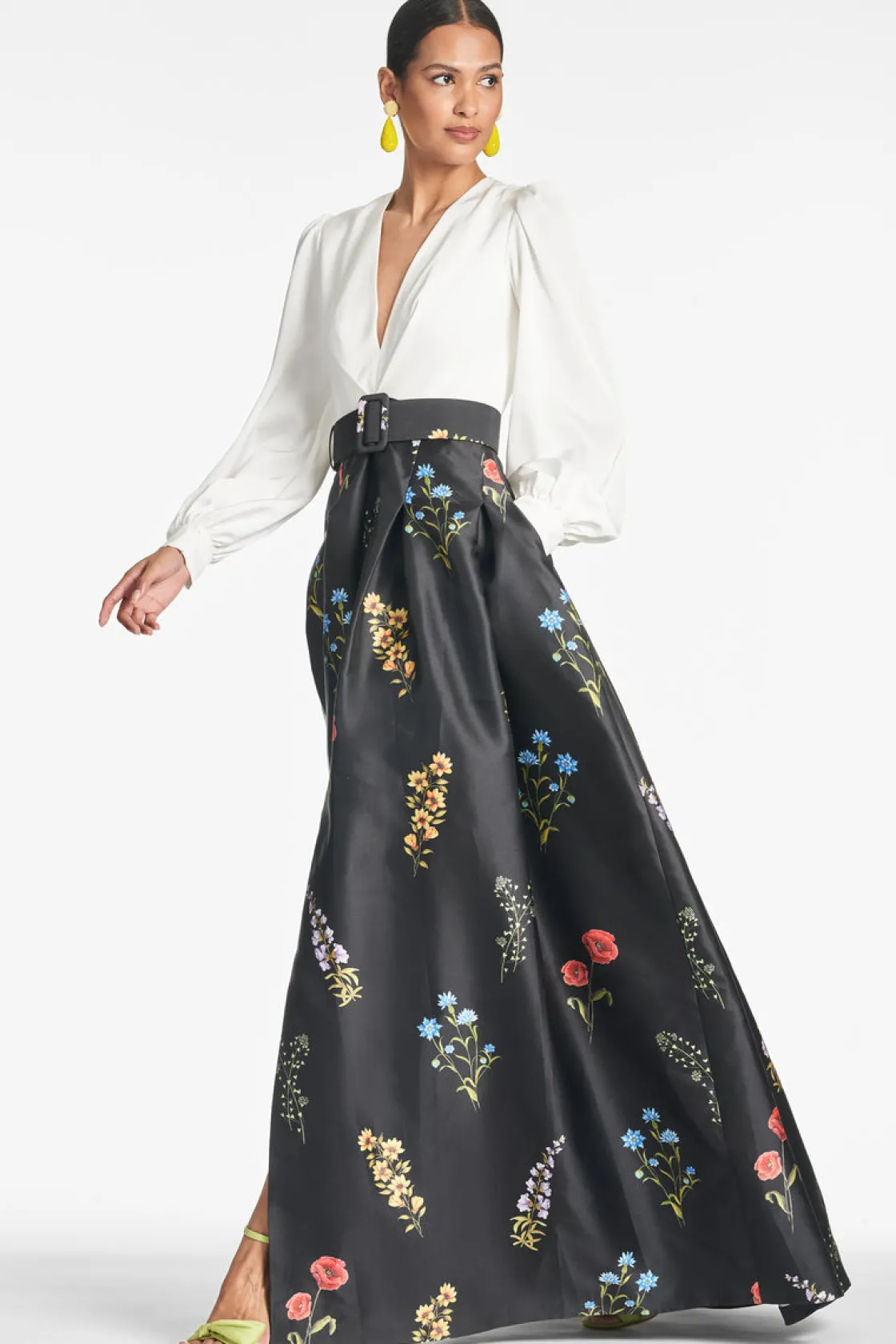 Sachin & Babi Zoe Gown - Off White/Noir Bouquet Off White/Noir Bouquet Online